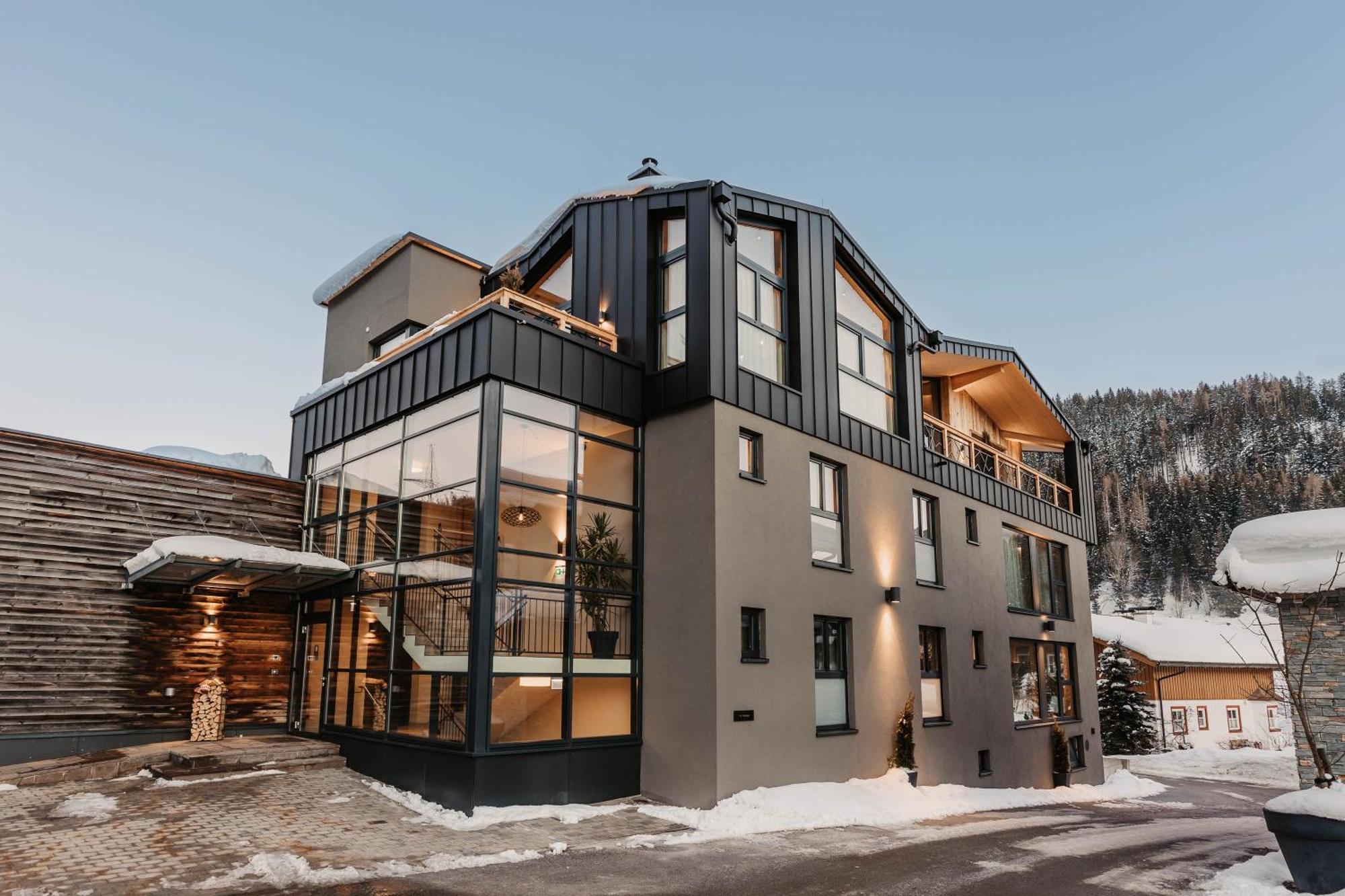 Hofgut Apartment & Lifestyle Resort Wagrain Bagian luar foto